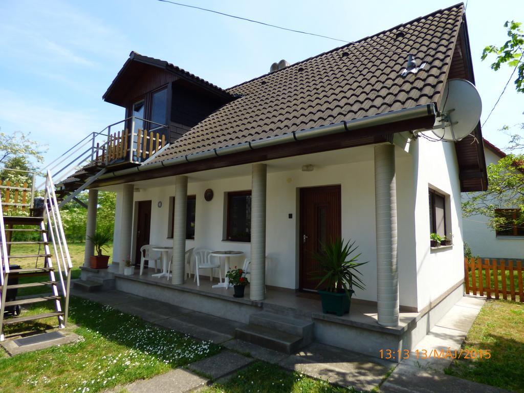 Fabian Apartman-Haz Szántód Zimmer foto