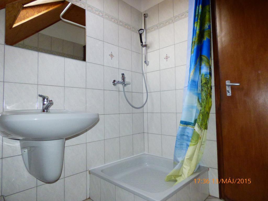 Fabian Apartman-Haz Szántód Zimmer foto