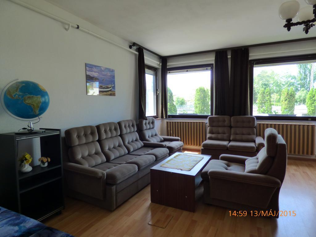 Fabian Apartman-Haz Szántód Zimmer foto