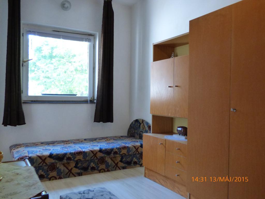 Fabian Apartman-Haz Szántód Zimmer foto