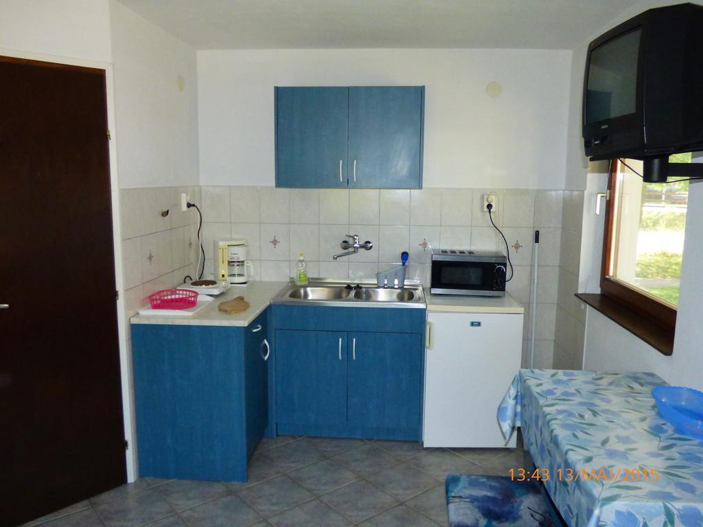 Fabian Apartman-Haz Szántód Zimmer foto